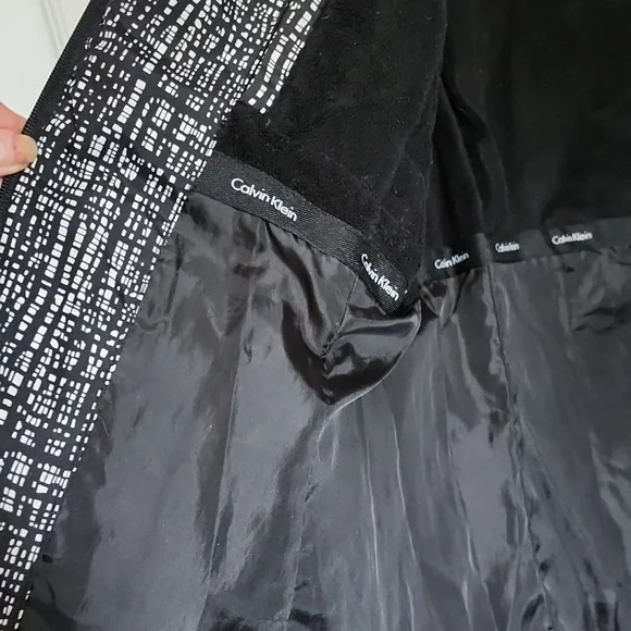 Calvin Klein Down Jacket Size M. - Picture 8 of 13